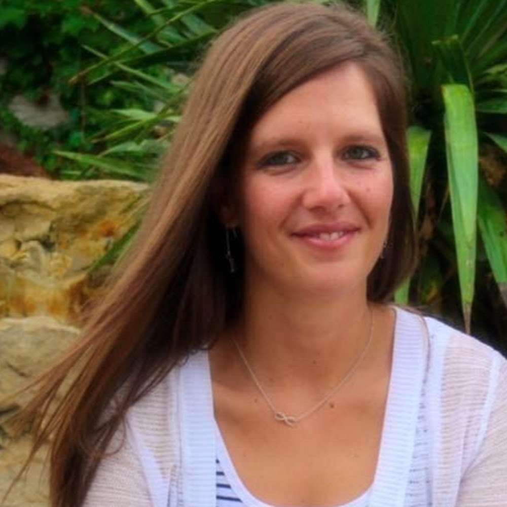 Meet your Posher, Rhiannon